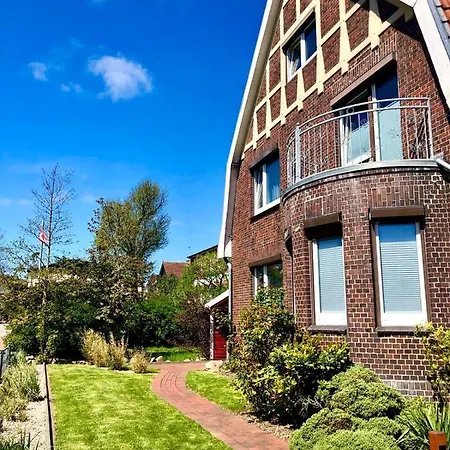 Haus Wellen Und 1 Daire Büsum